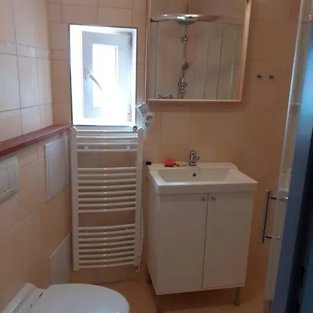 Appartement Small Near River Elbe